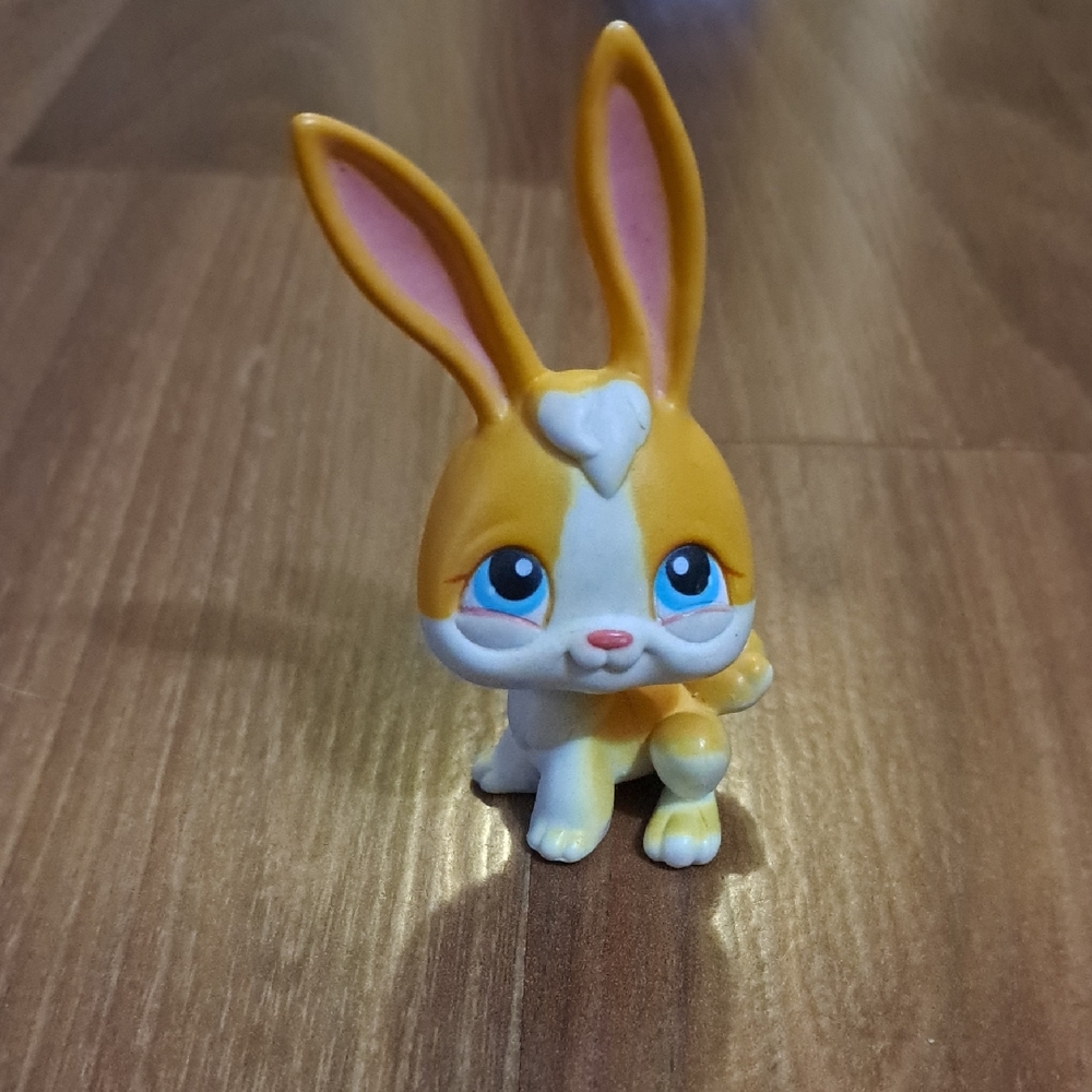 Littlest Pet Shop #75 Rabbit - Picture 4 of 4